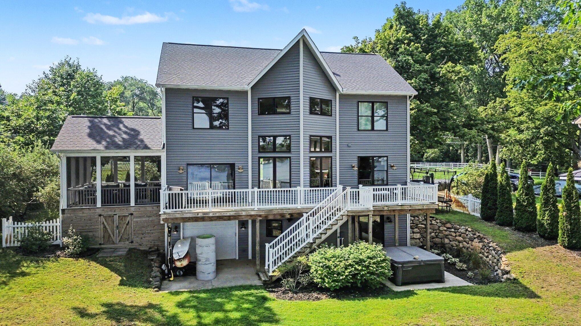 95517 County Road 690 Dowagiac MI 49047