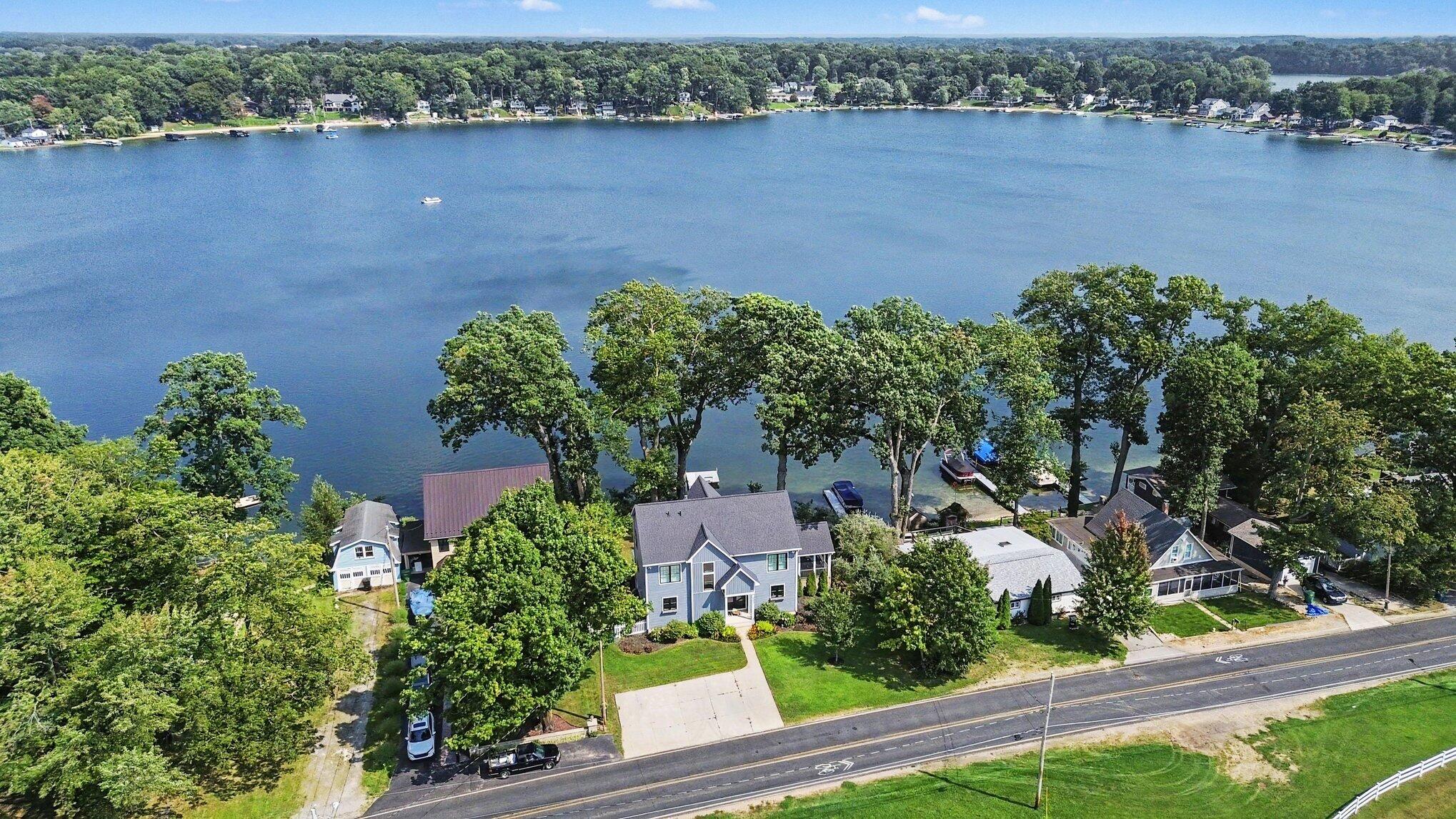 95517 County Road 690 Dowagiac MI 49047