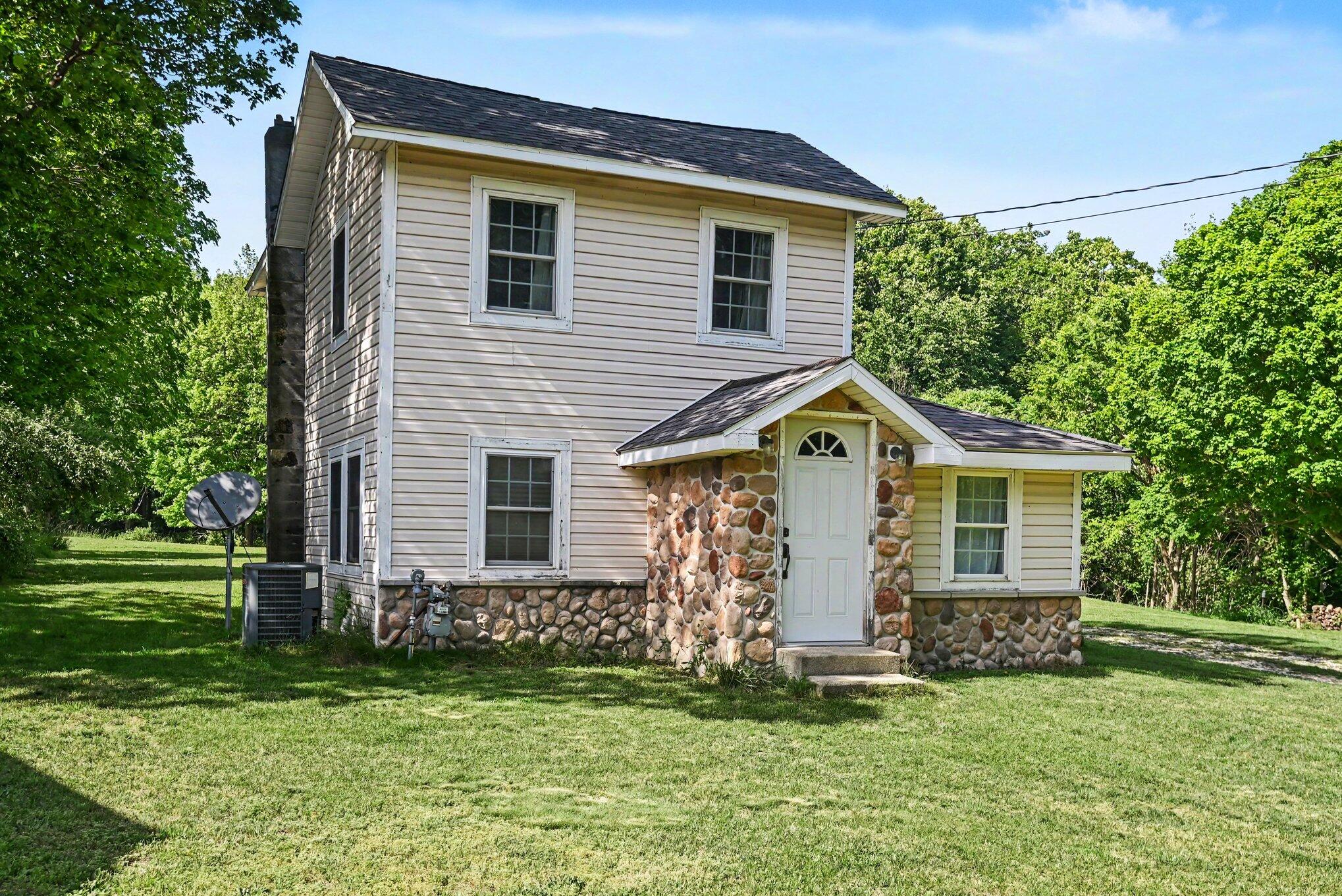 7263 Baseline Road South Haven MI 49090
