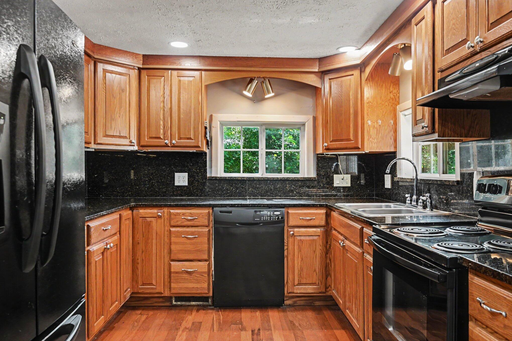 7263 Baseline Road South Haven MI 49090