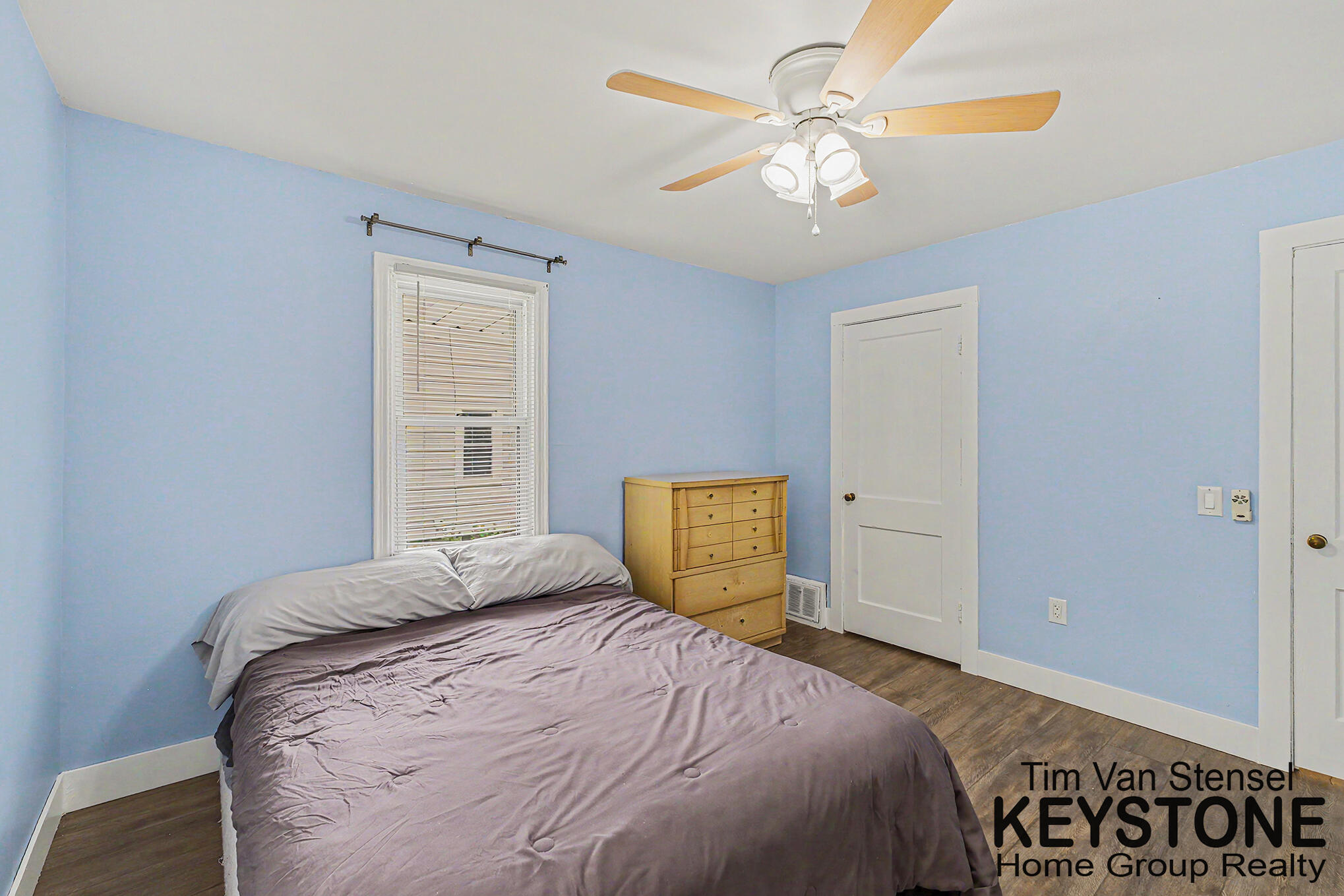 1258 Spring Avenue NE Grand Rapids MI 49505