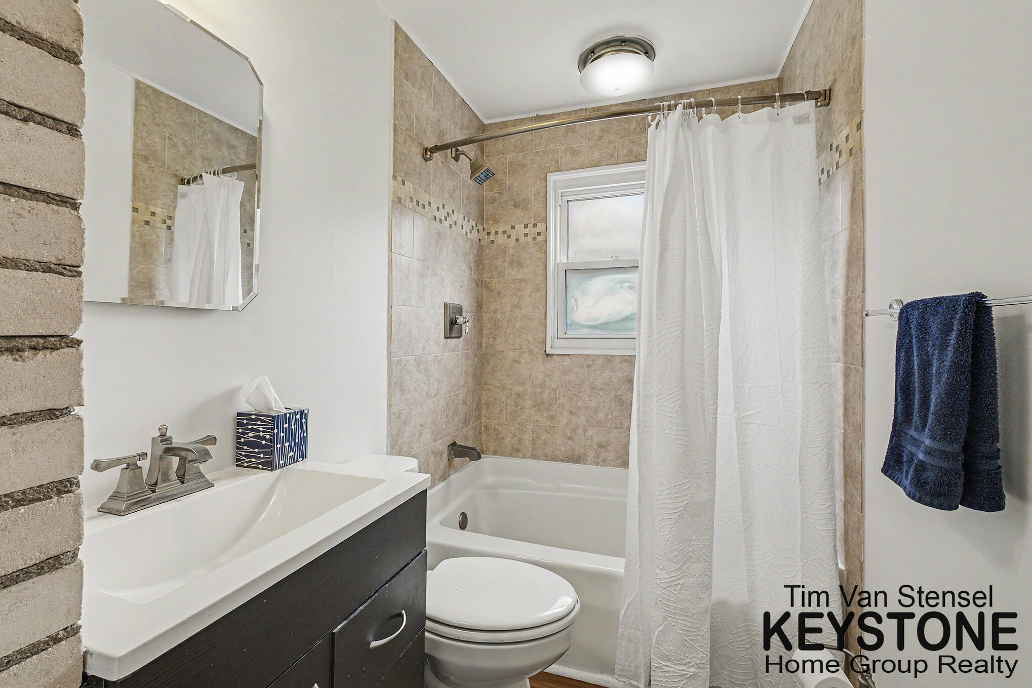 1258 Spring Avenue NE Grand Rapids MI 49505