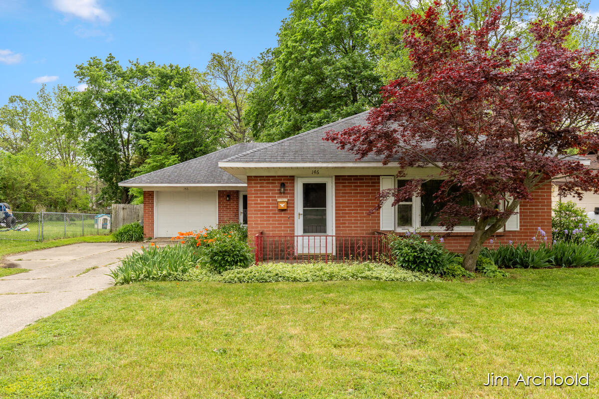 146 Bellevue Street SE Grand Rapids MI 49548
