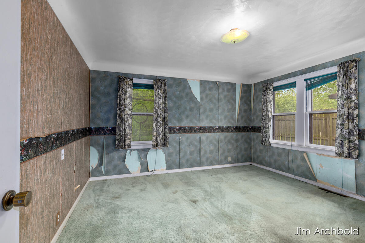 146 Bellevue Street SE Grand Rapids MI 49548