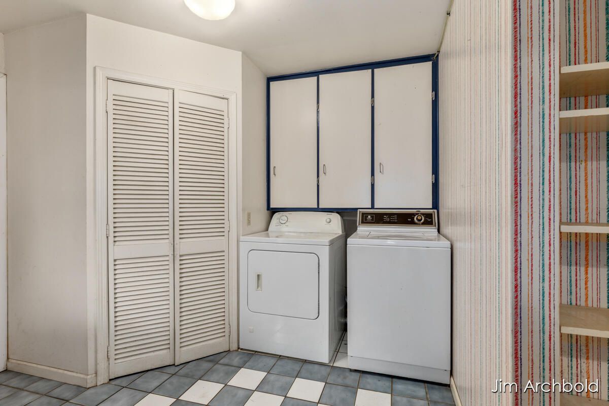 146 Bellevue Street SE Grand Rapids MI 49548