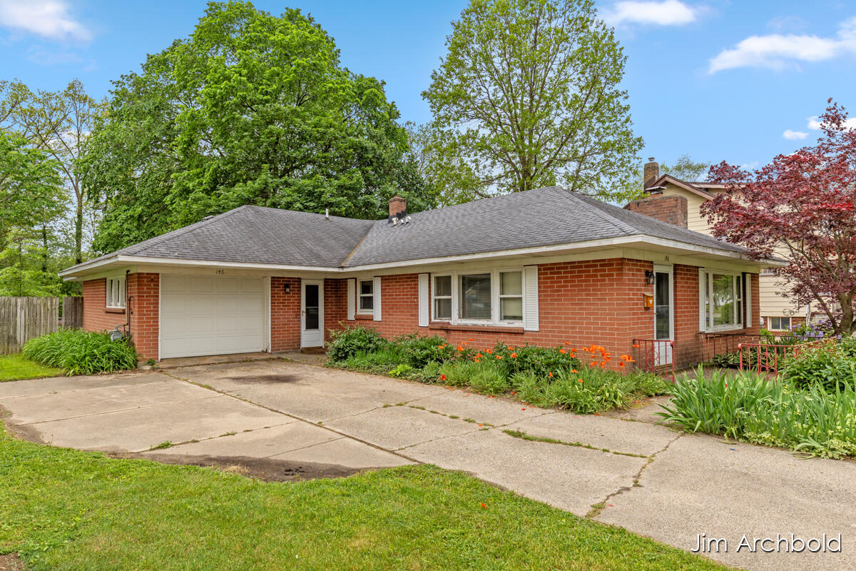 146 Bellevue Street SE Grand Rapids MI 49548