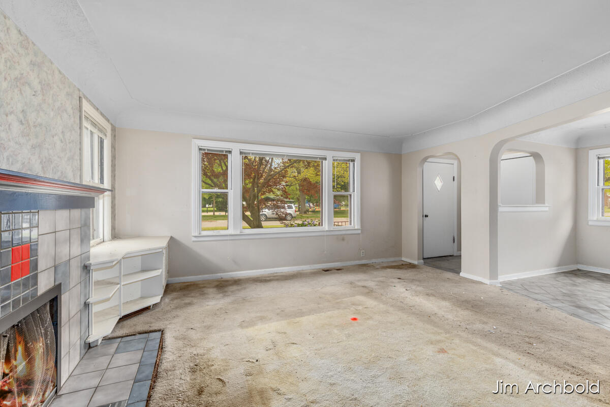 146 Bellevue Street SE Grand Rapids MI 49548