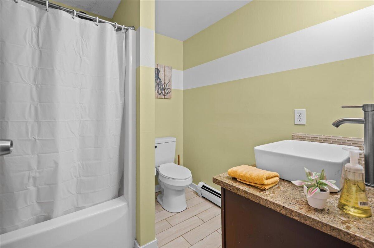 7218 11 Mile Road NE Rockford MI 49341
