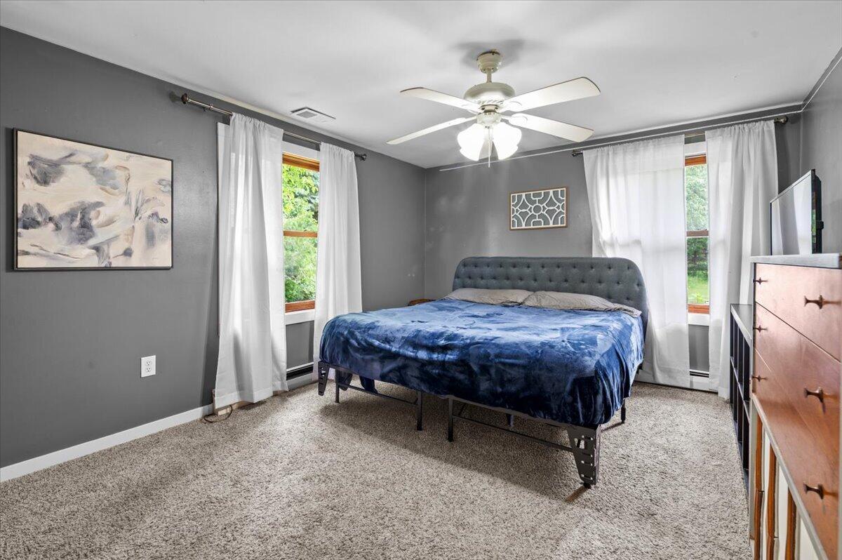 7218 11 Mile Road NE Rockford MI 49341