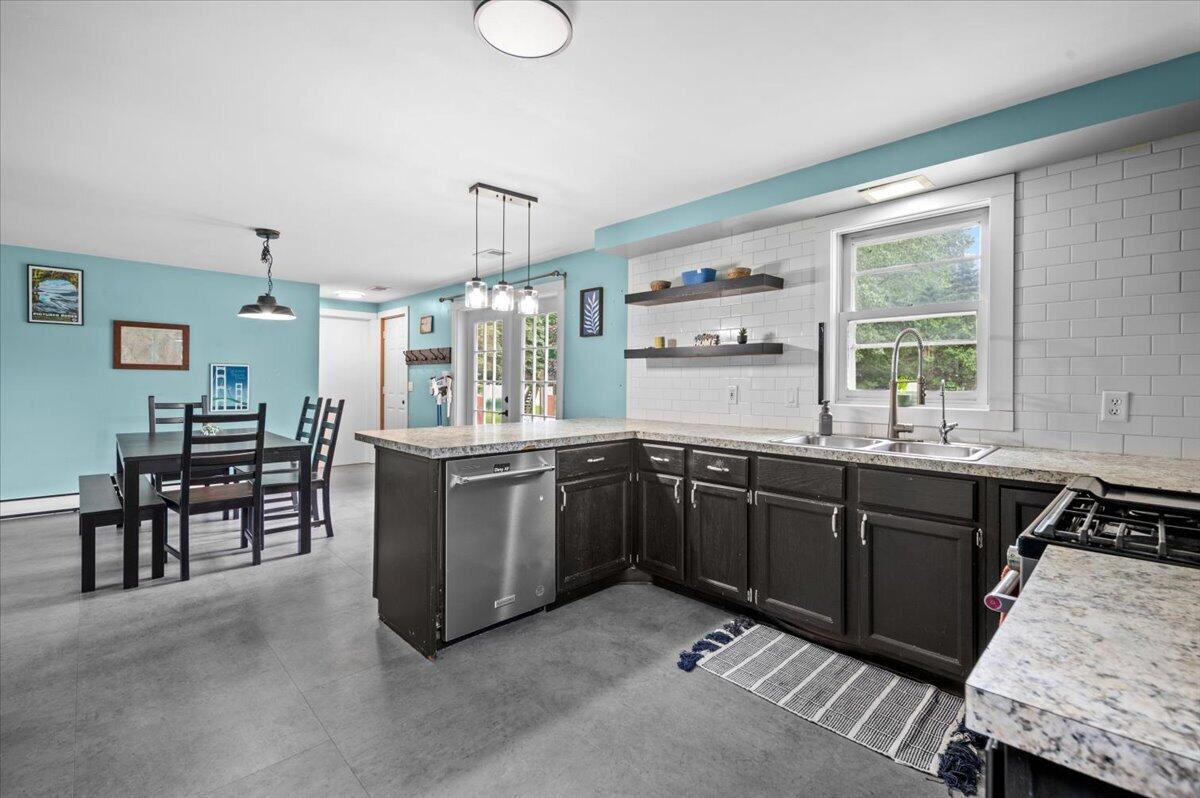 7218 11 Mile Road NE Rockford MI 49341