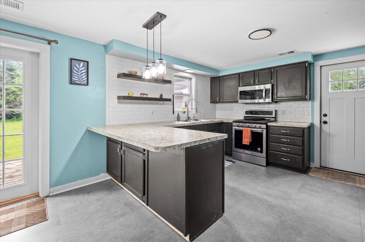 7218 11 Mile Road NE Rockford MI 49341