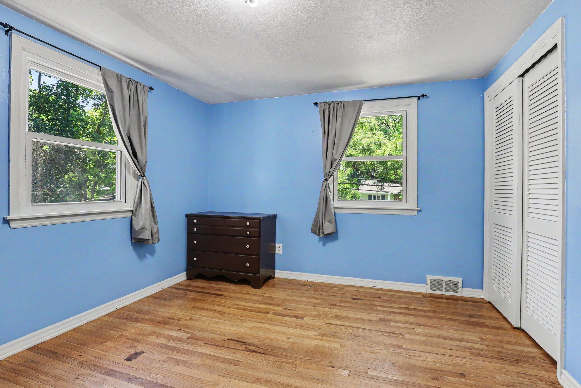 1653 Ridgeview Street SE Grand Rapids MI 49506