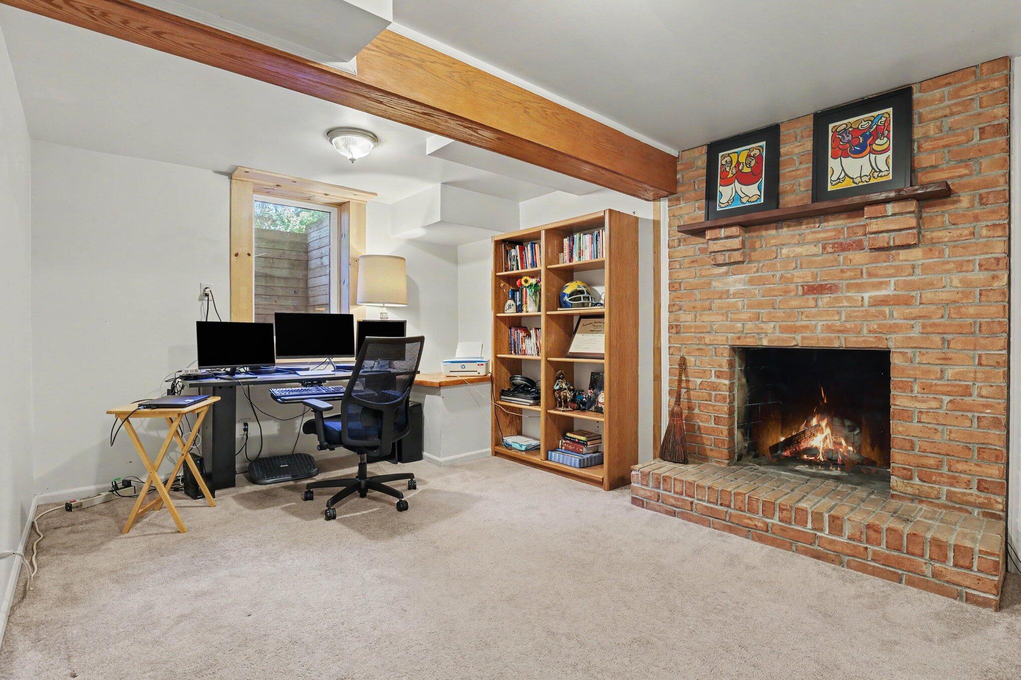 1653 Ridgeview Street SE Grand Rapids MI 49506