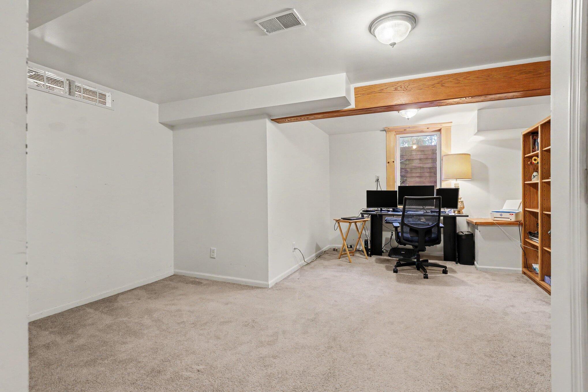 1653 Ridgeview Street SE Grand Rapids MI 49506