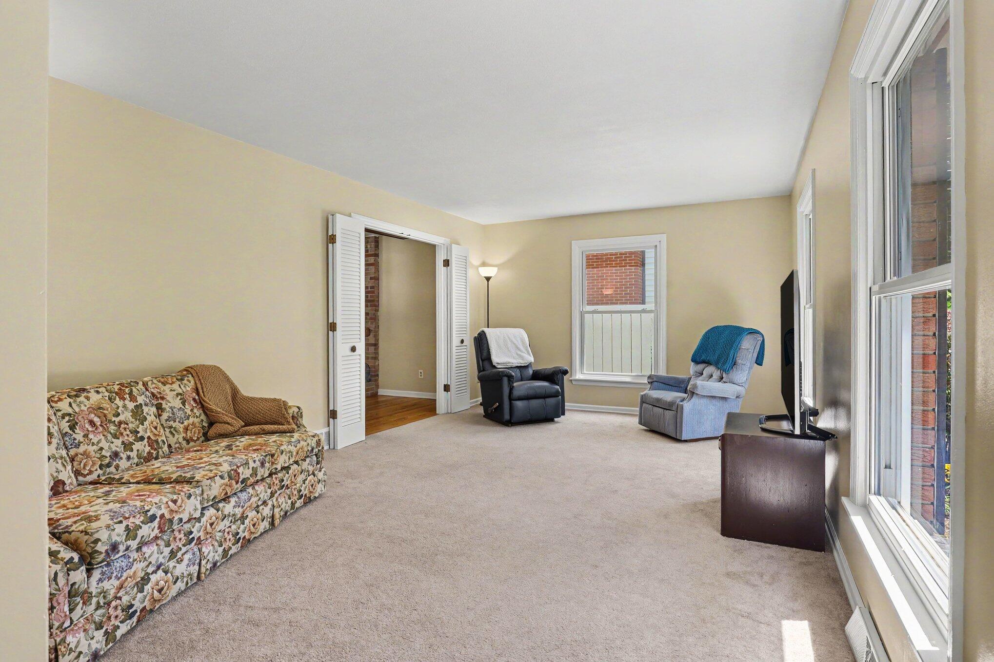 1653 Ridgeview Street SE Grand Rapids MI 49506