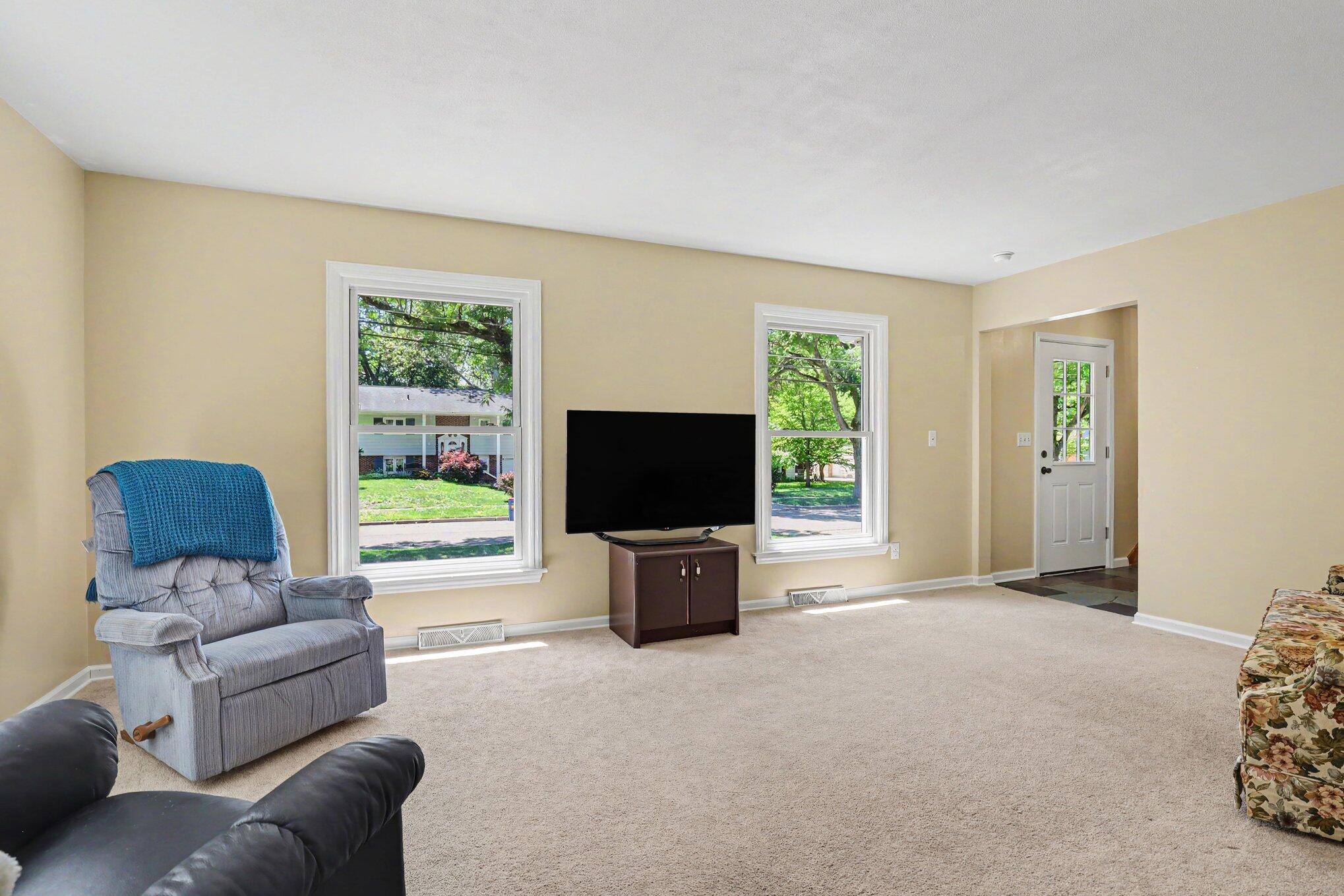 1653 Ridgeview Street SE Grand Rapids MI 49506
