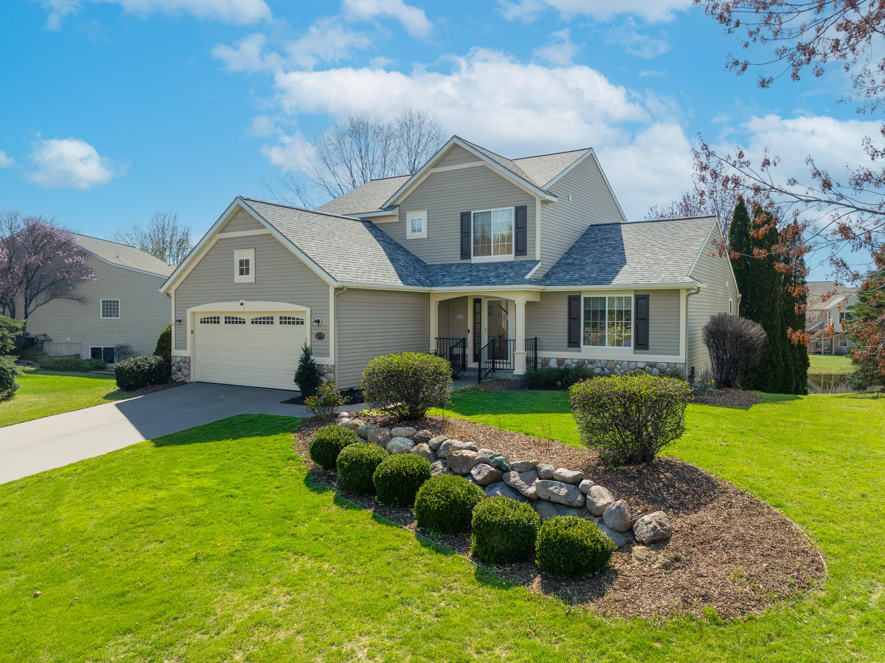 6779 Winter Creek Road Norton Shores MI 49444