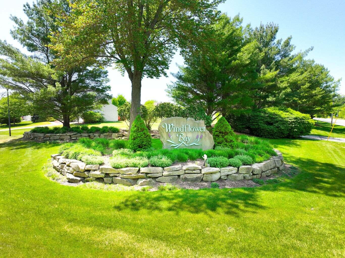 6779 Winter Creek Road Norton Shores MI 49444