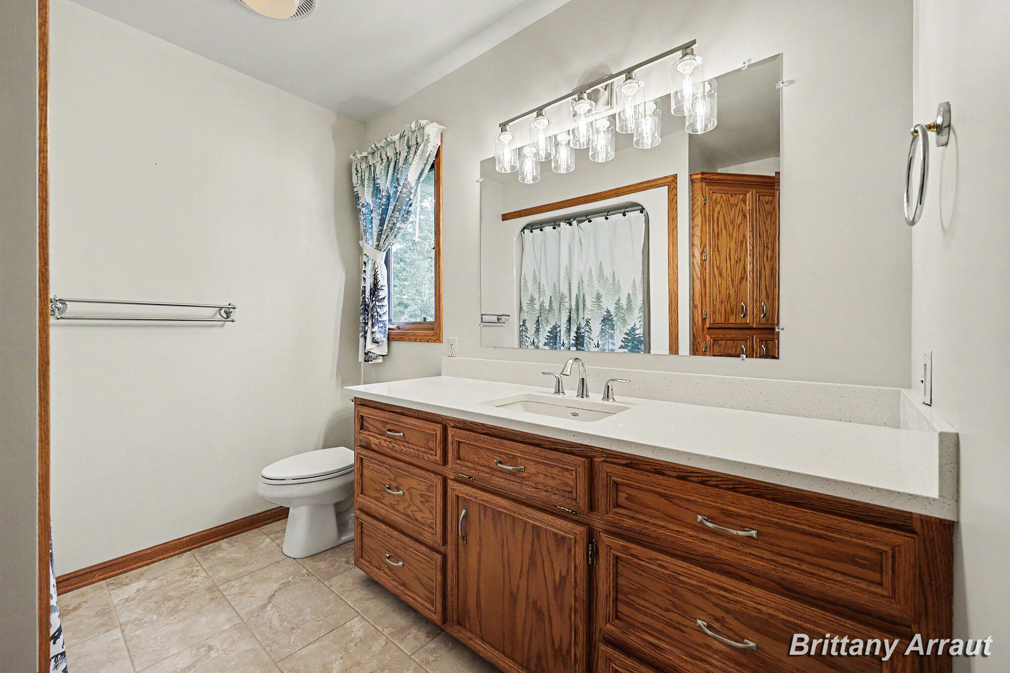 2289 Pheasant Avenue NW Grand Rapids MI 49534