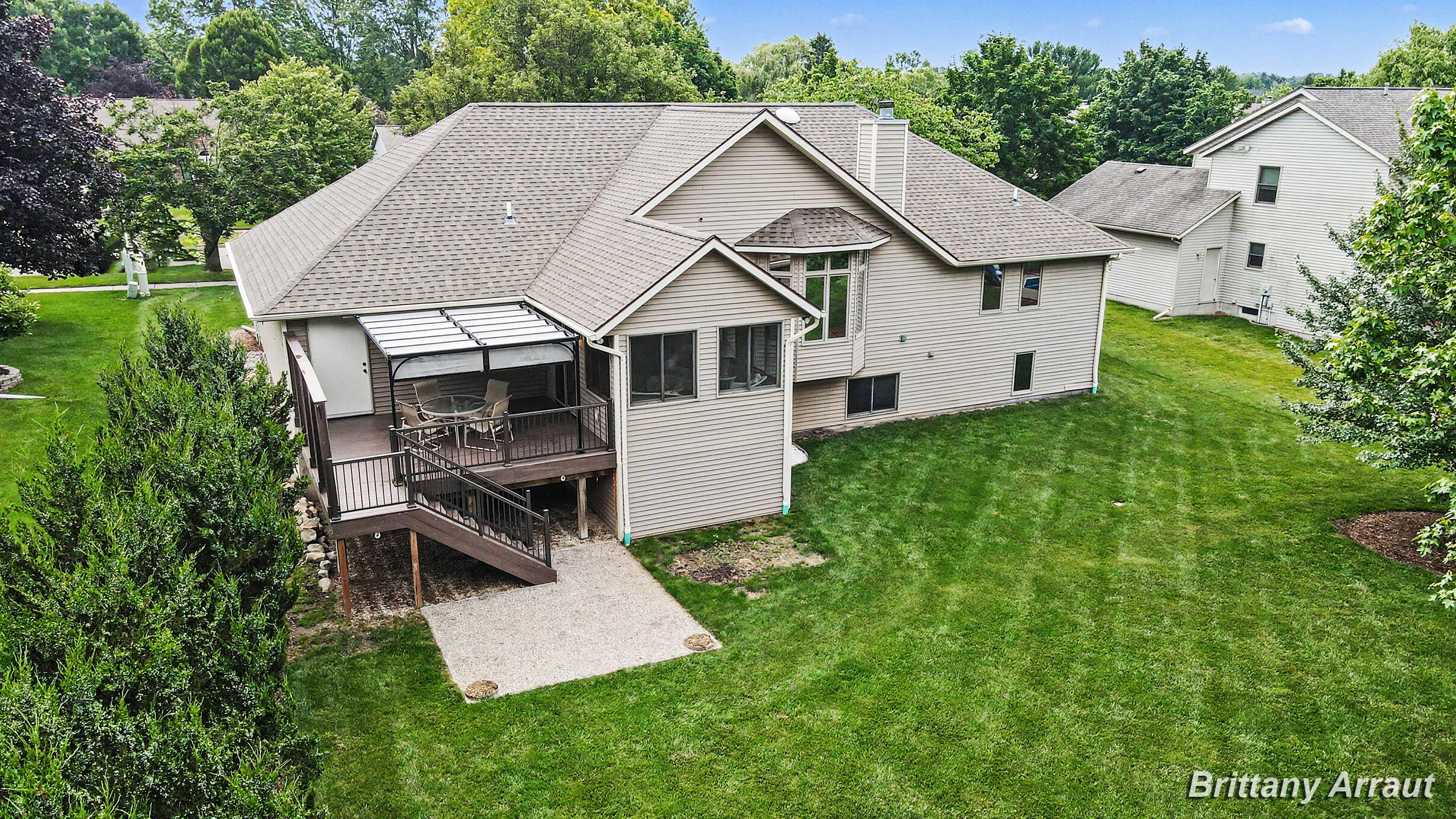 2289 Pheasant Avenue NW Grand Rapids MI 49534