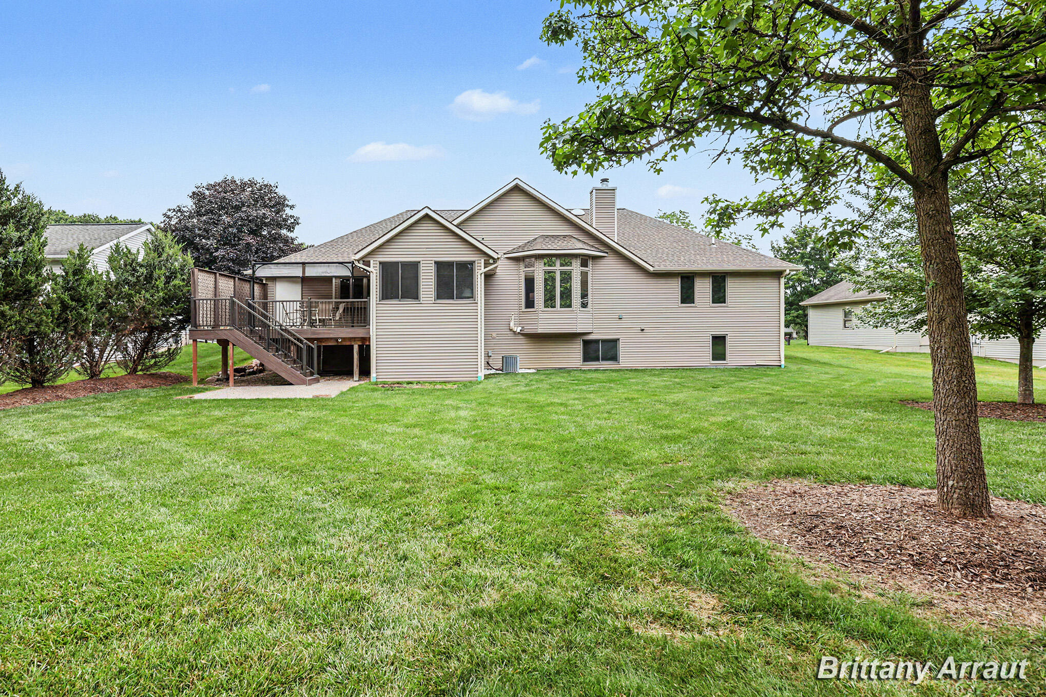 2289 Pheasant Avenue NW Grand Rapids MI 49534