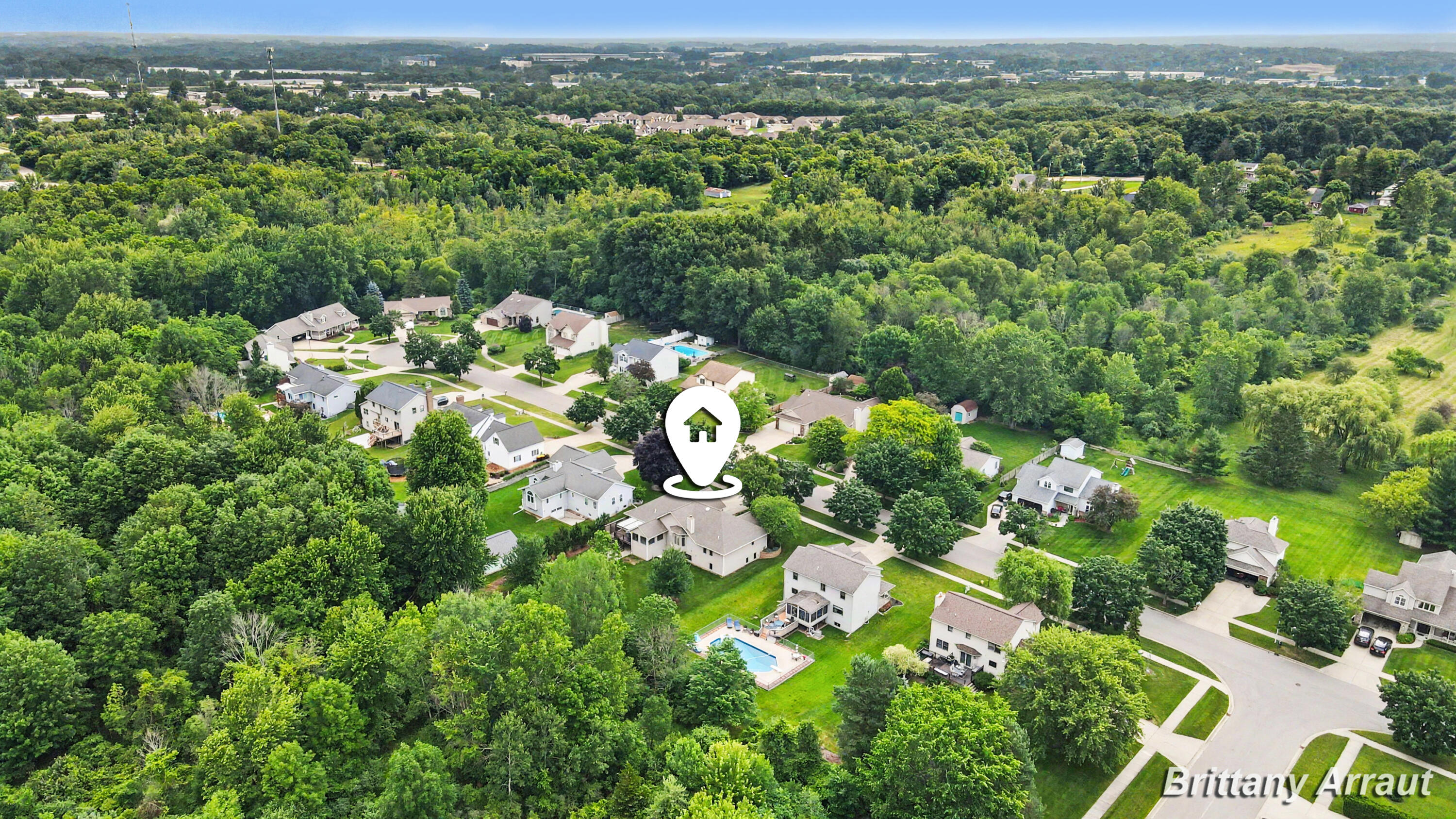 2289 Pheasant Avenue NW Grand Rapids MI 49534