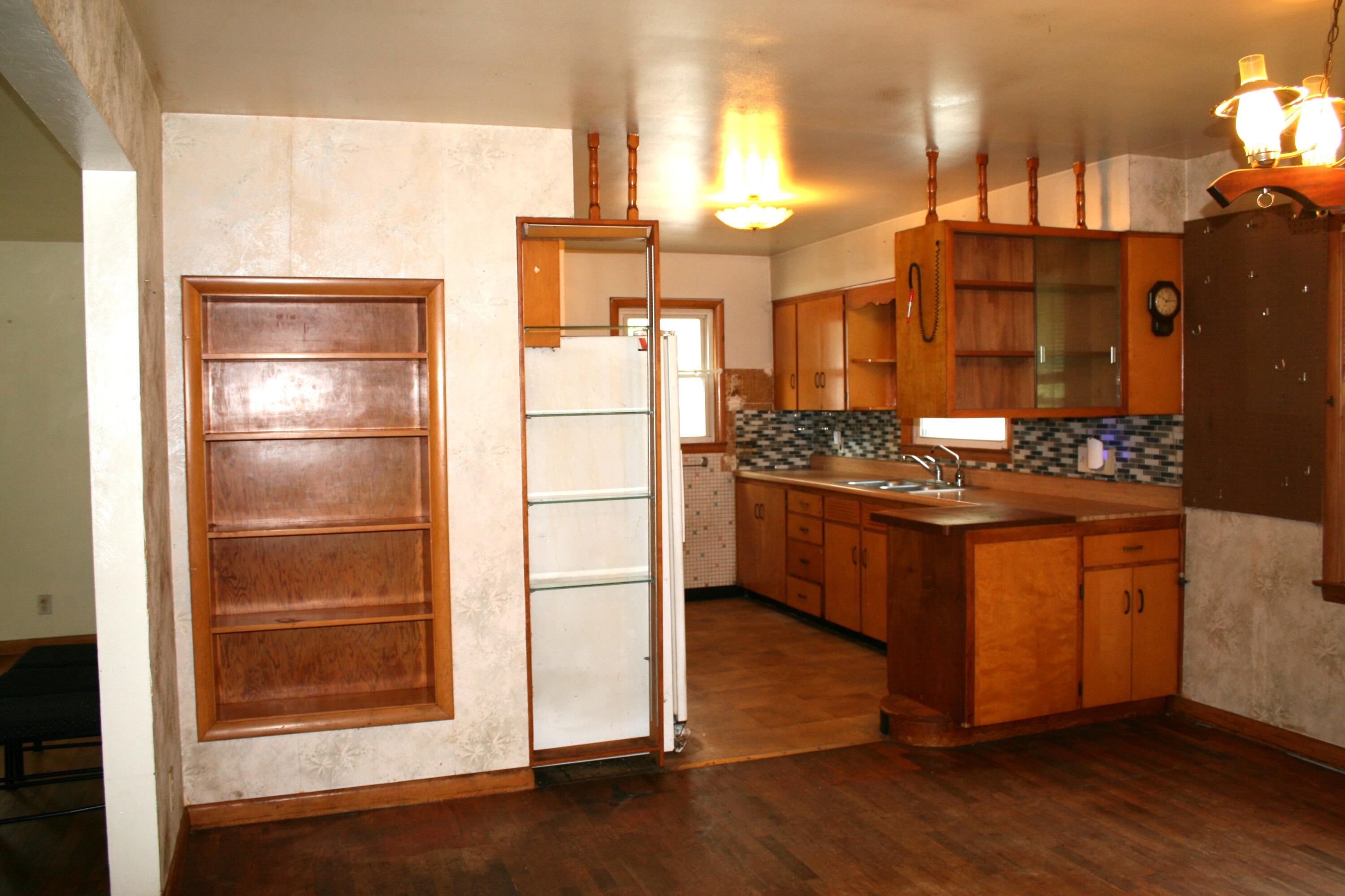 1175 Ravina Avenue Benton Harbor MI 49022