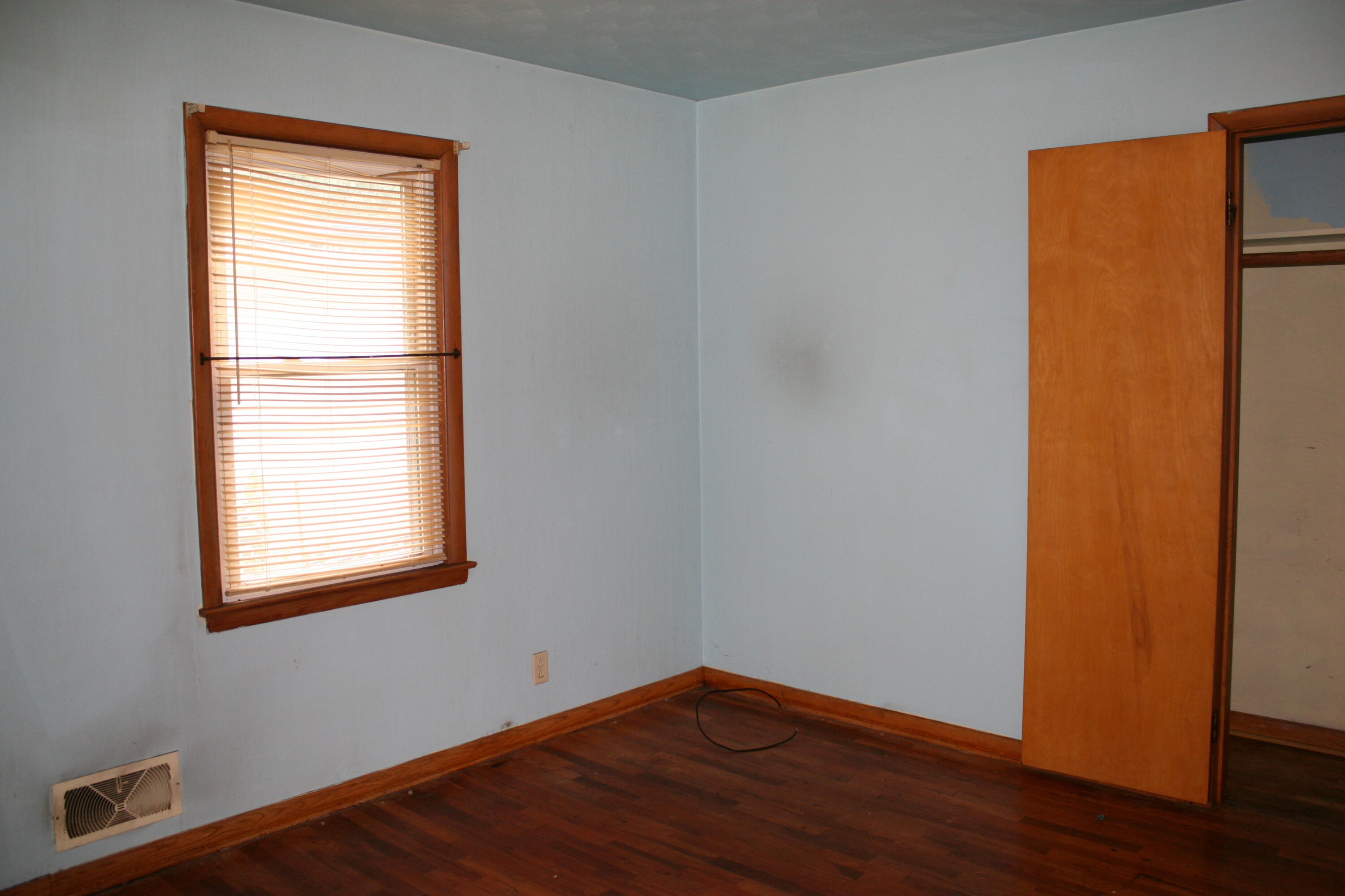 1175 Ravina Avenue Benton Harbor MI 49022