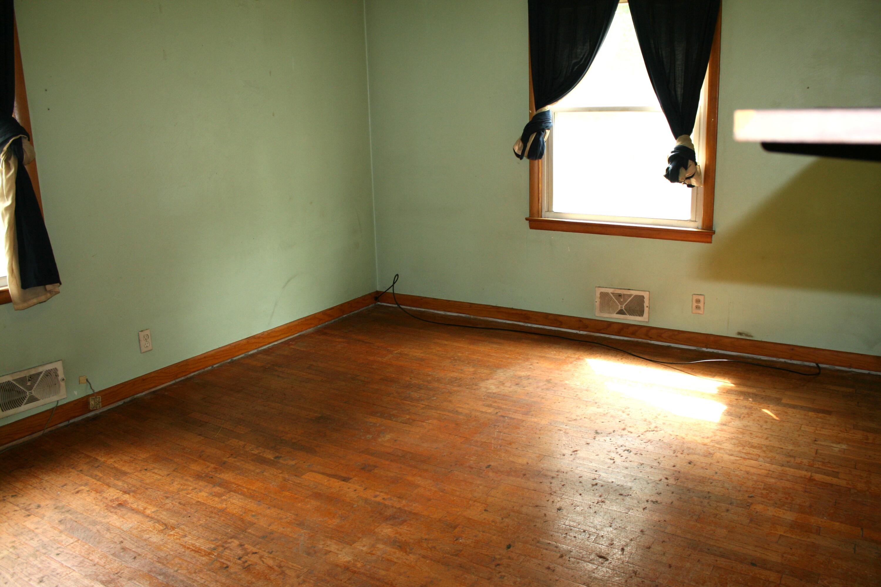 1175 Ravina Avenue Benton Harbor MI 49022