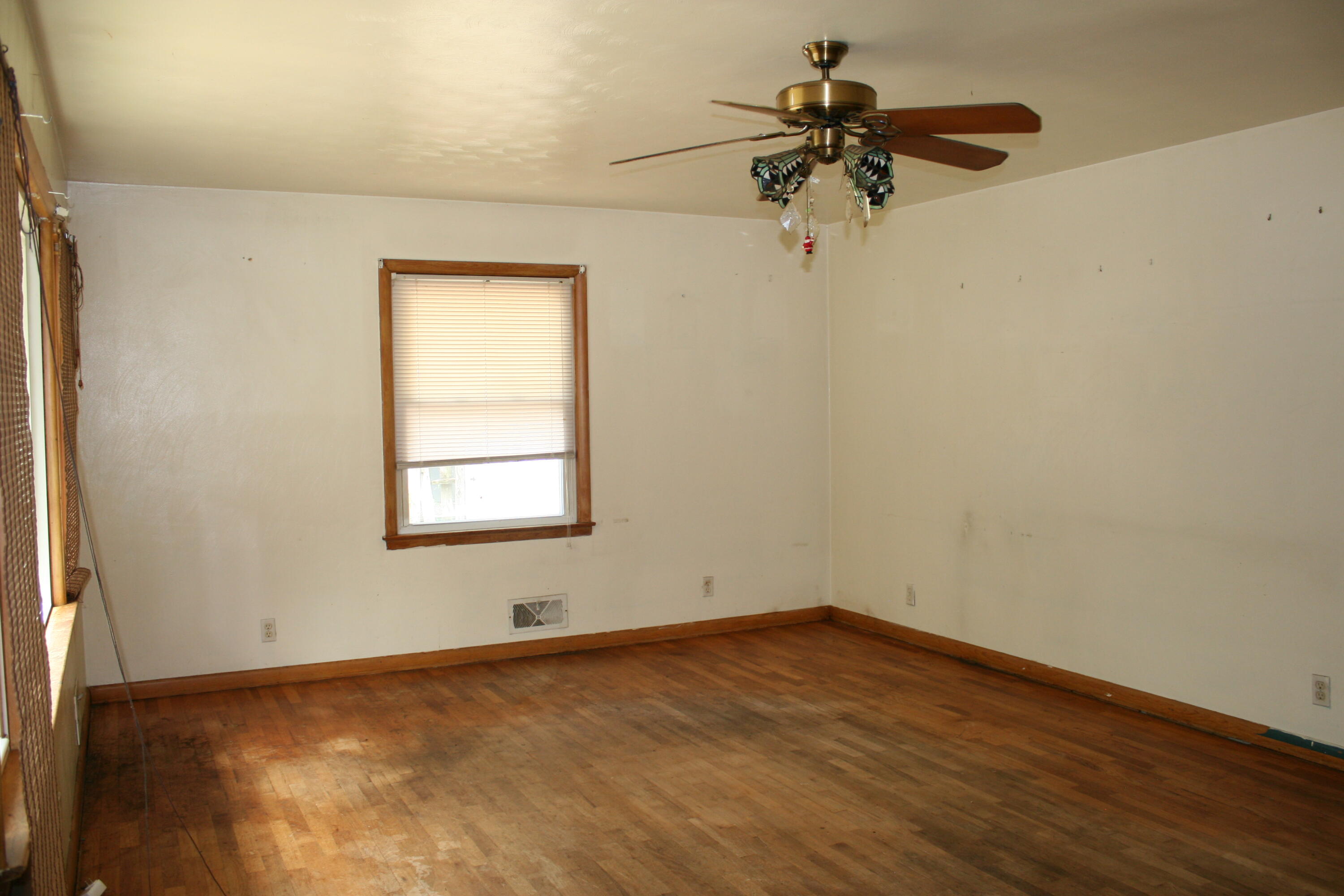 1175 Ravina Avenue Benton Harbor MI 49022