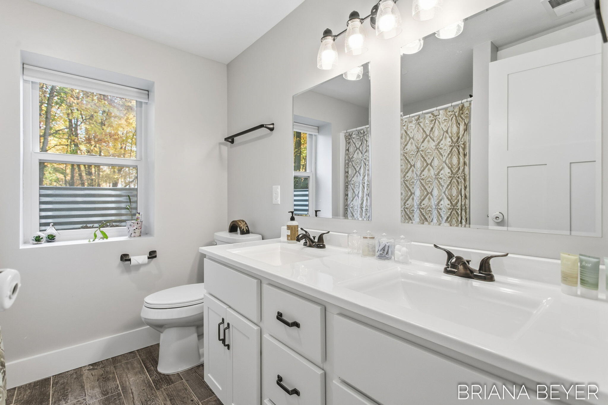 1840 Main Street Holland MI 49424