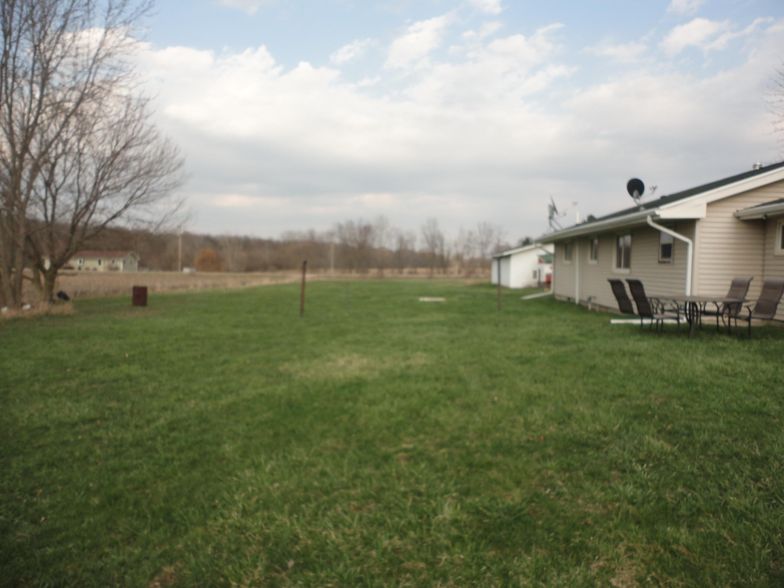 4219 W 110th Avenue Allegan MI 49010