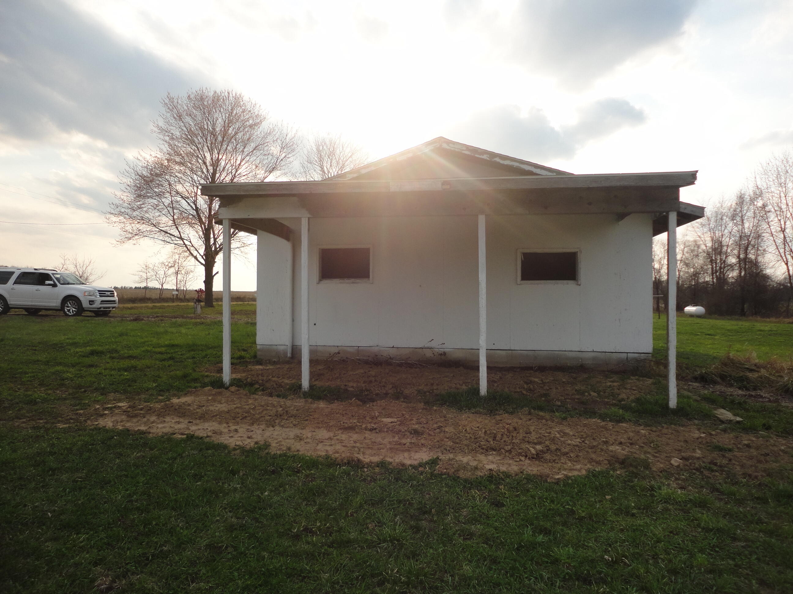 4219 W 110th Avenue Allegan MI 49010