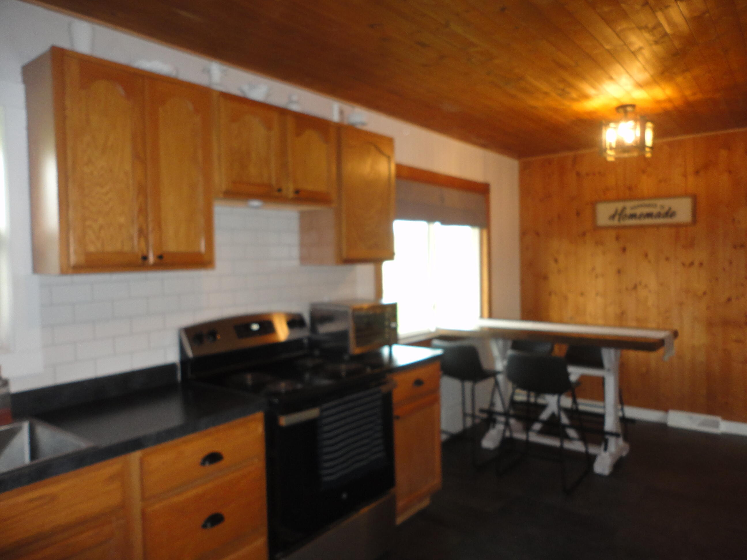 4219 W 110th Avenue Allegan MI 49010