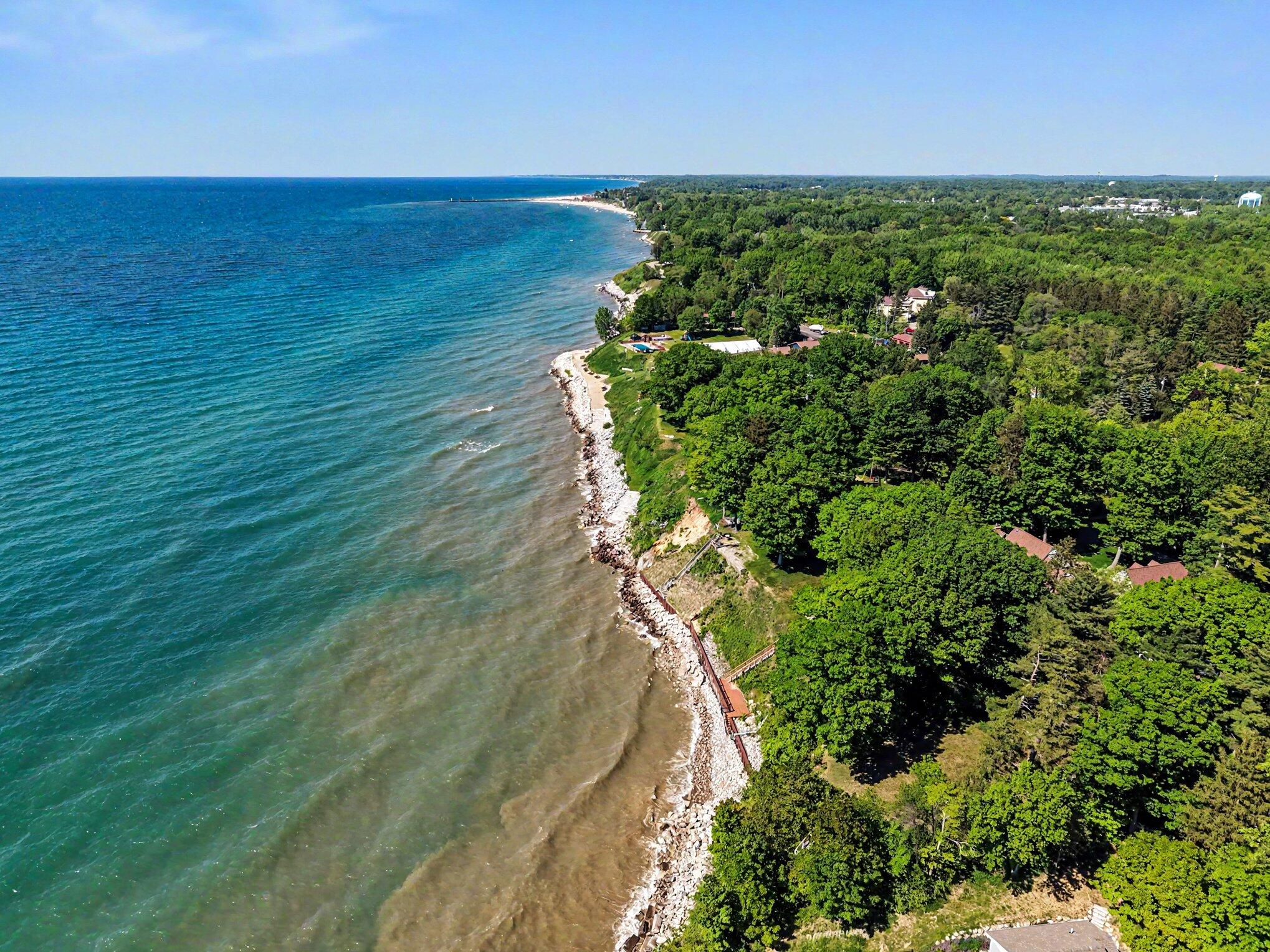 76675 11th Avenue South Haven MI 49090