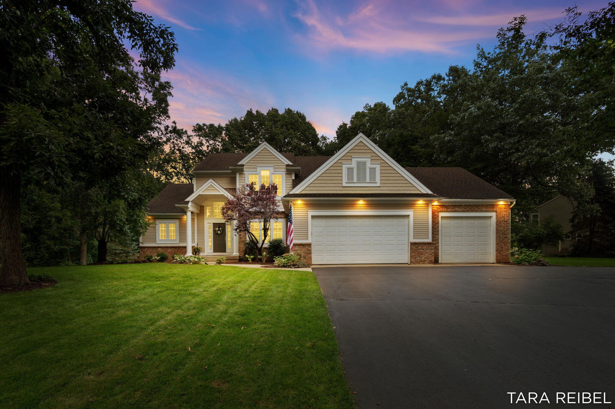 4320 Trail East Drive NE Ada MI 49301
