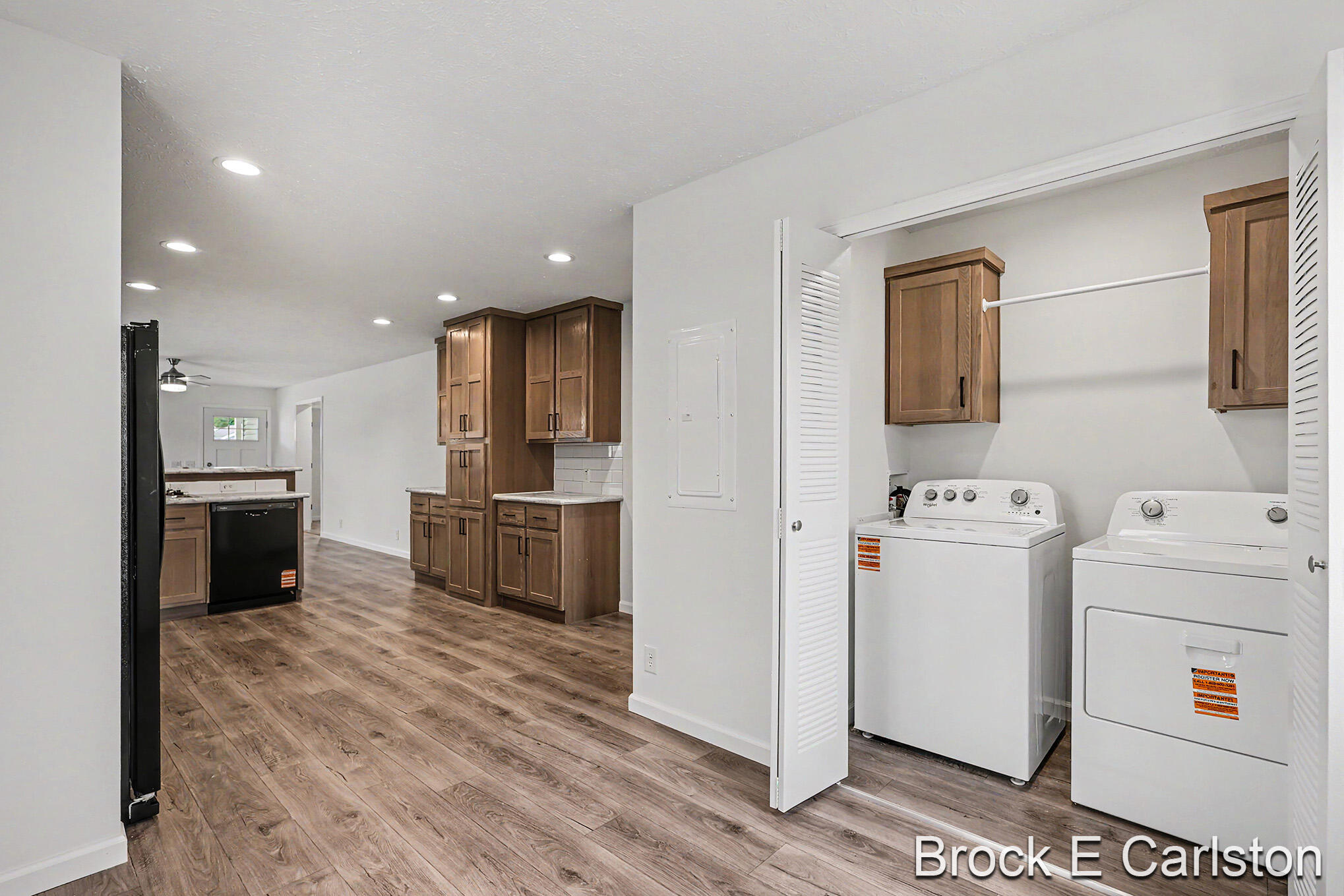 1283 E Ellis Road Norton Shores MI 49441