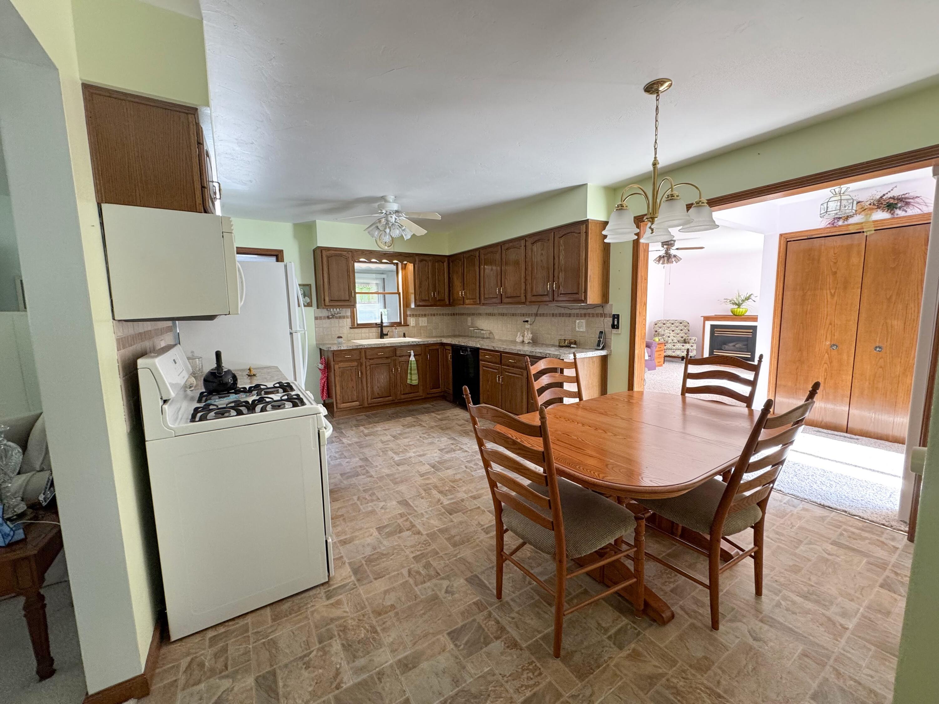 2304 Columbus Avenue Muskegon MI 49441
