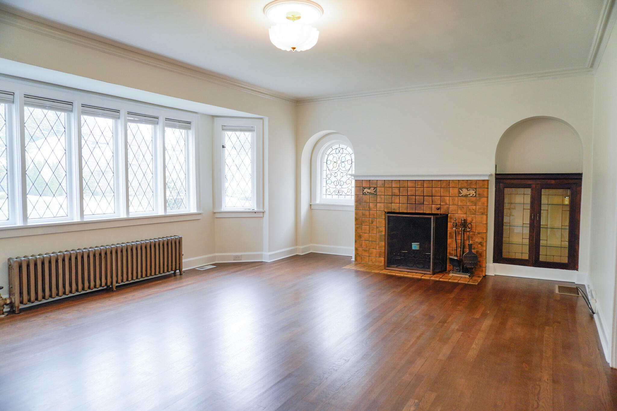 940 Lakeside Drive SE East Grand Rapids MI 49506