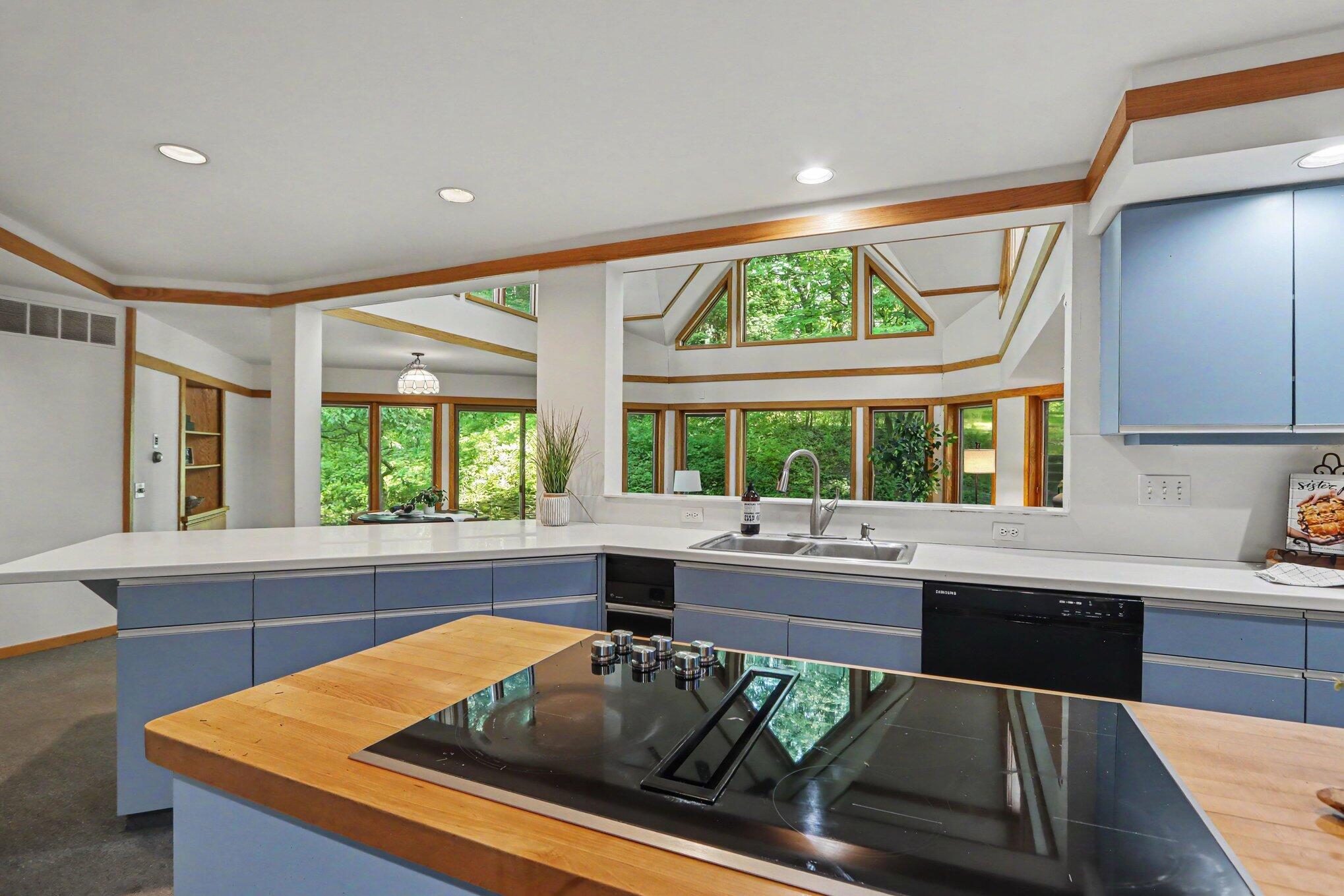 5453 Glen Harbor Drive Kalamazoo MI 49009
