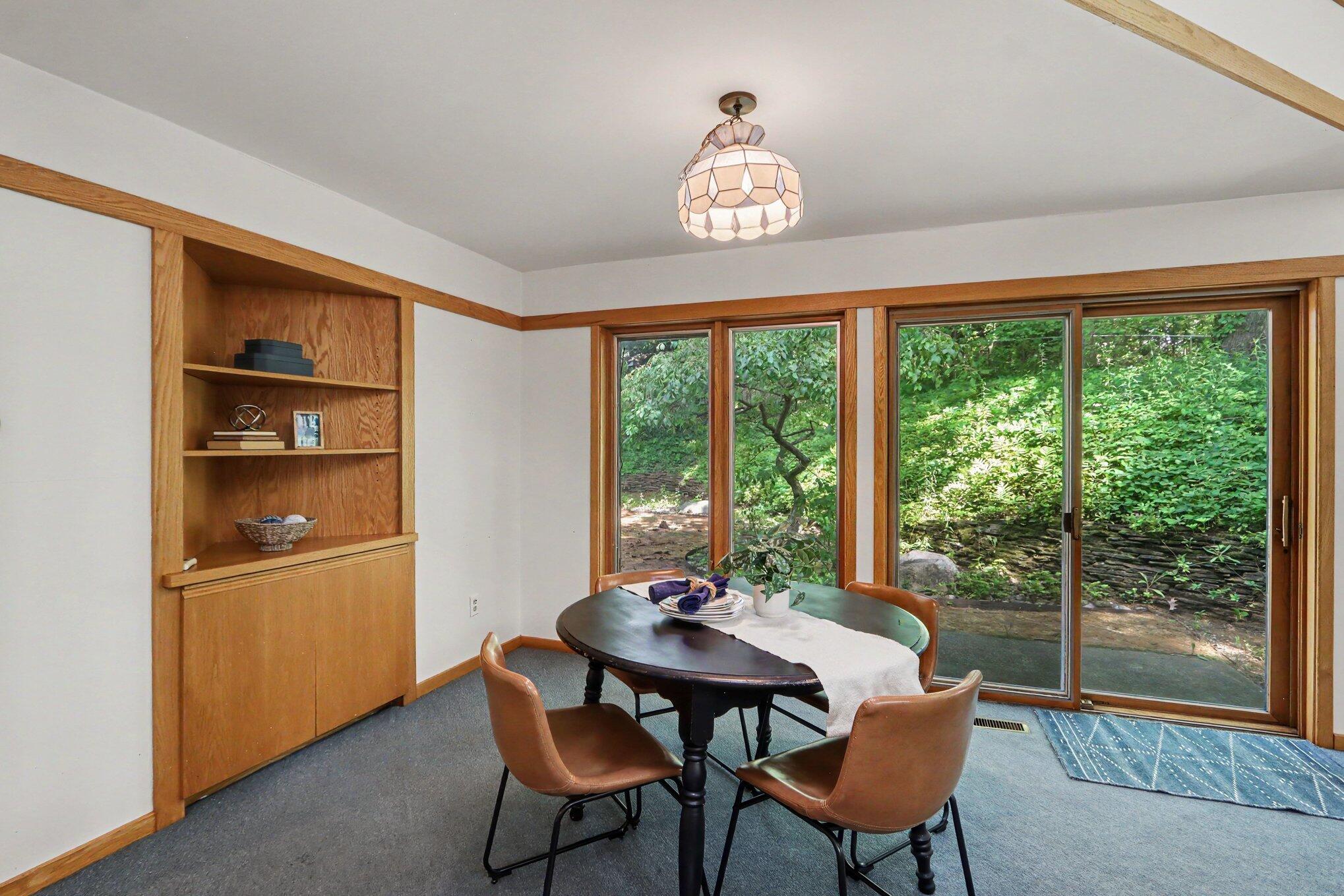 5453 Glen Harbor Drive Kalamazoo MI 49009