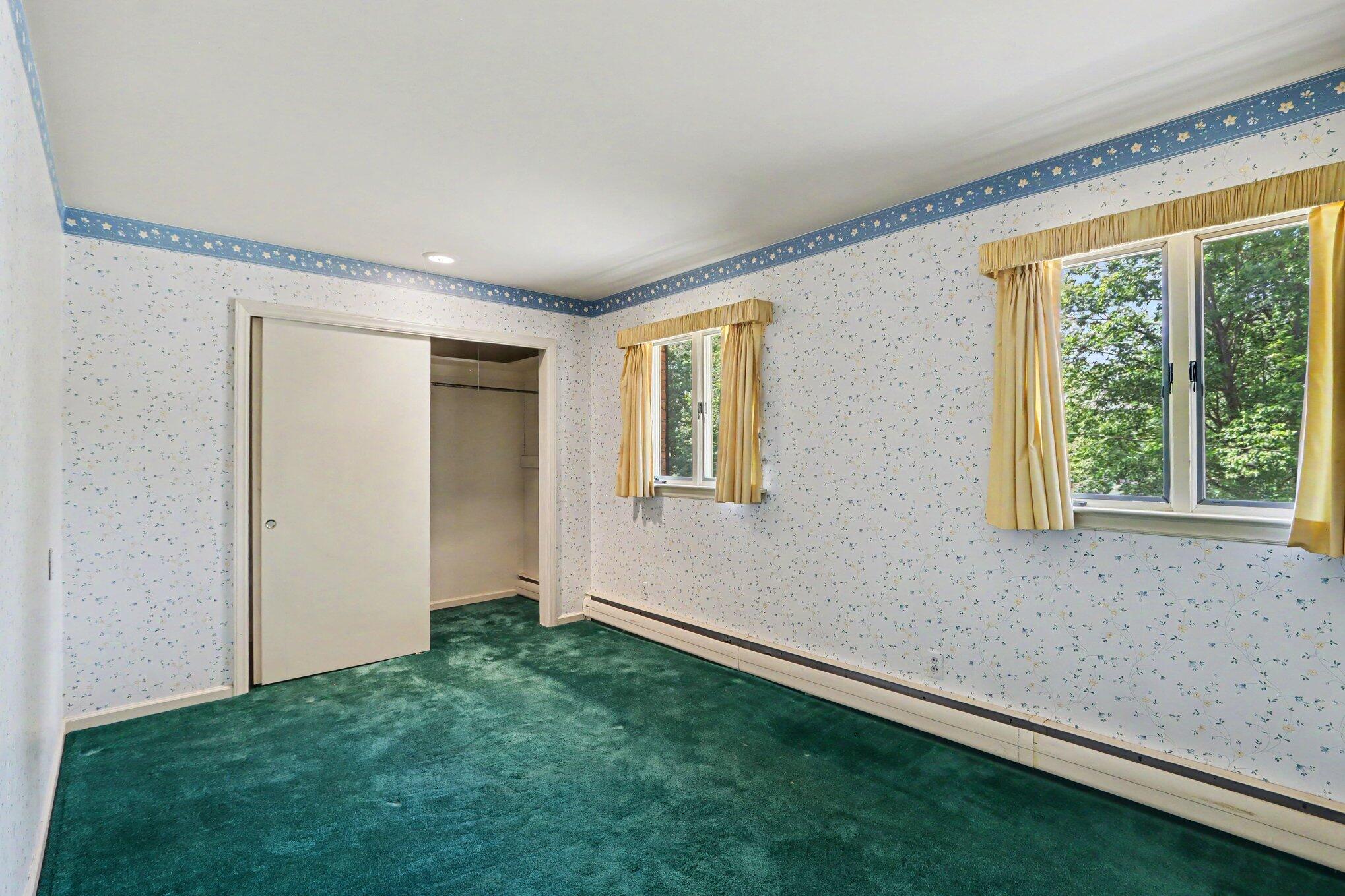 5453 Glen Harbor Drive Kalamazoo MI 49009