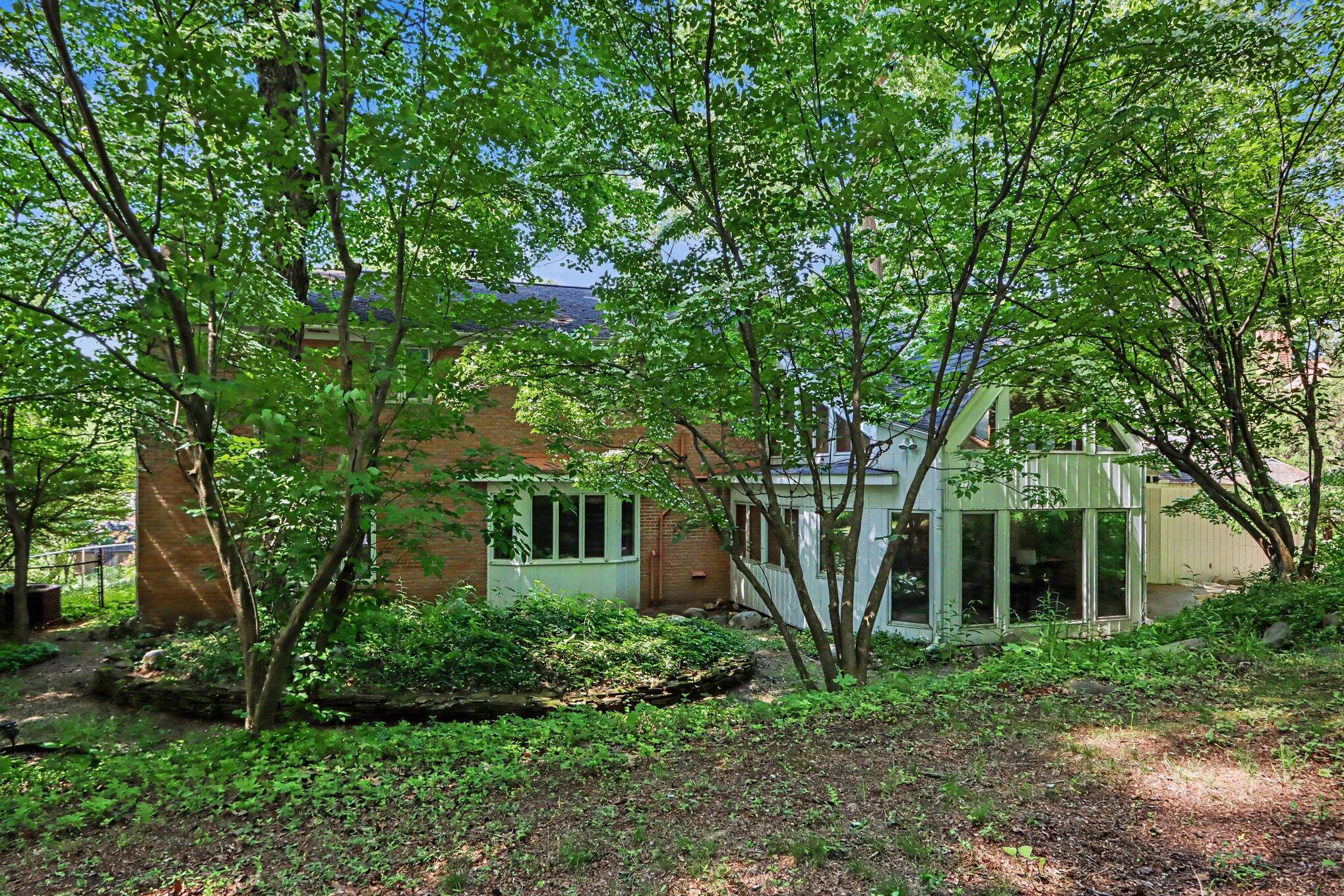 5453 Glen Harbor Drive Kalamazoo MI 49009