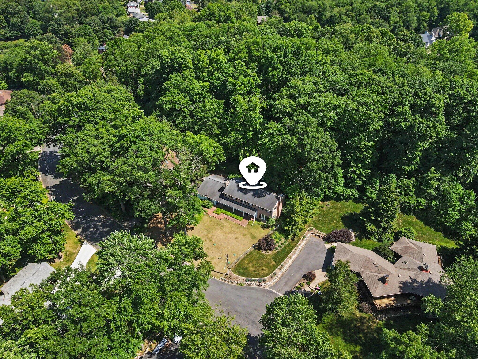 5453 Glen Harbor Drive Kalamazoo MI 49009