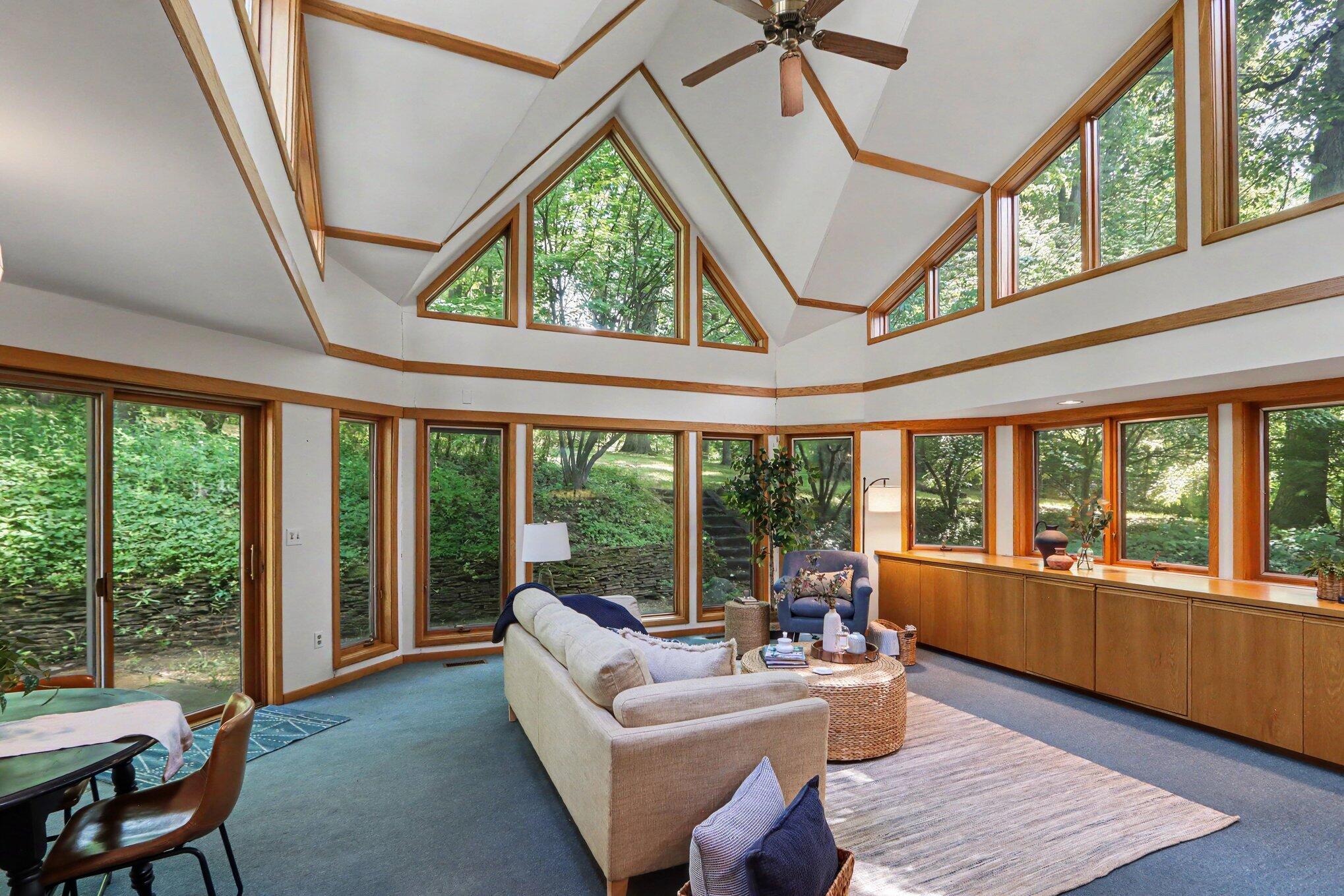 5453 Glen Harbor Drive Kalamazoo MI 49009