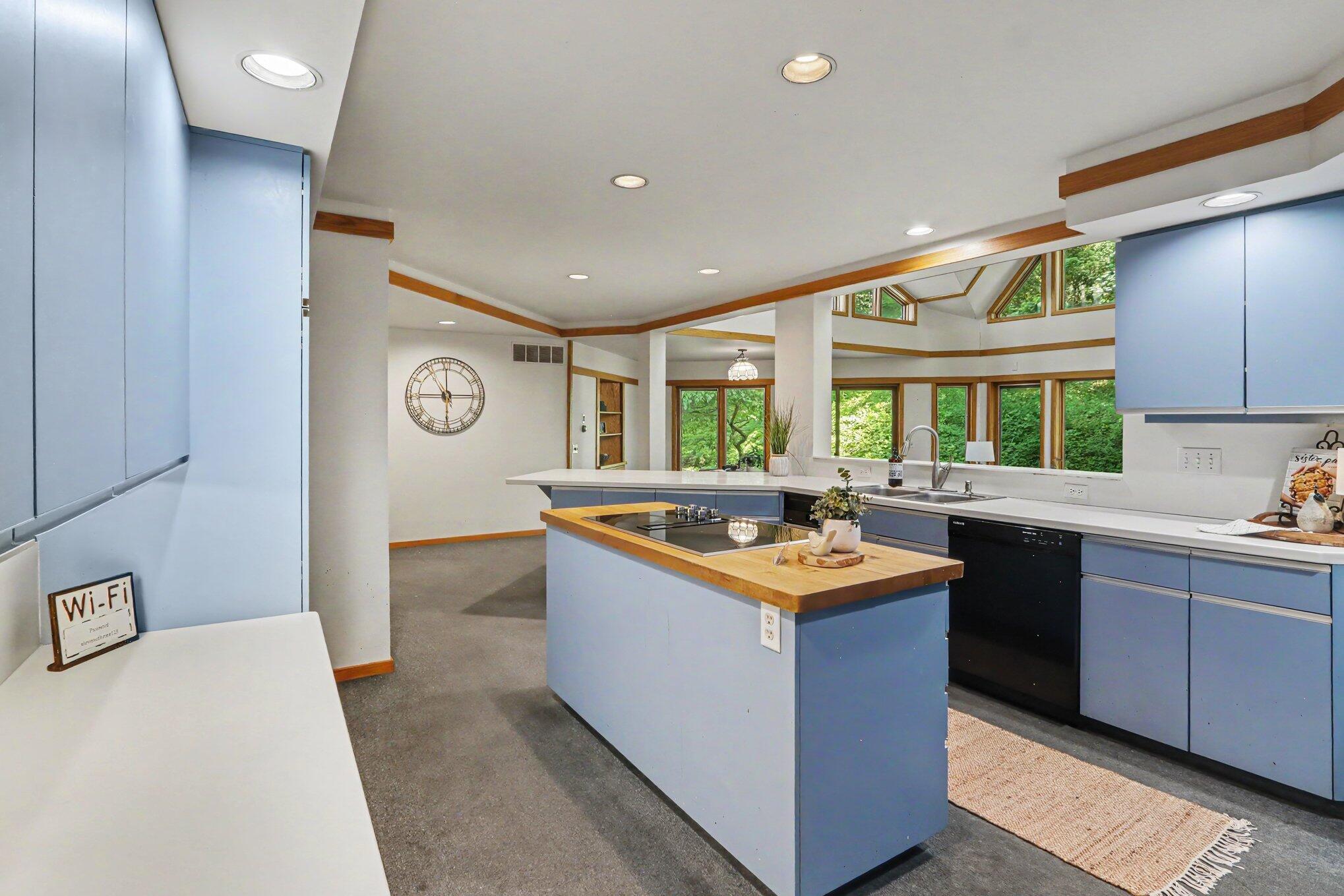 5453 Glen Harbor Drive Kalamazoo MI 49009