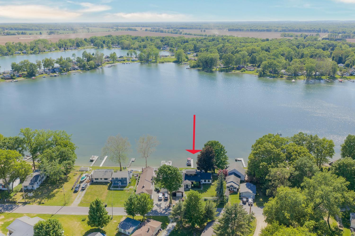52464 Twin Lakeview Drive Dowagiac MI 49047