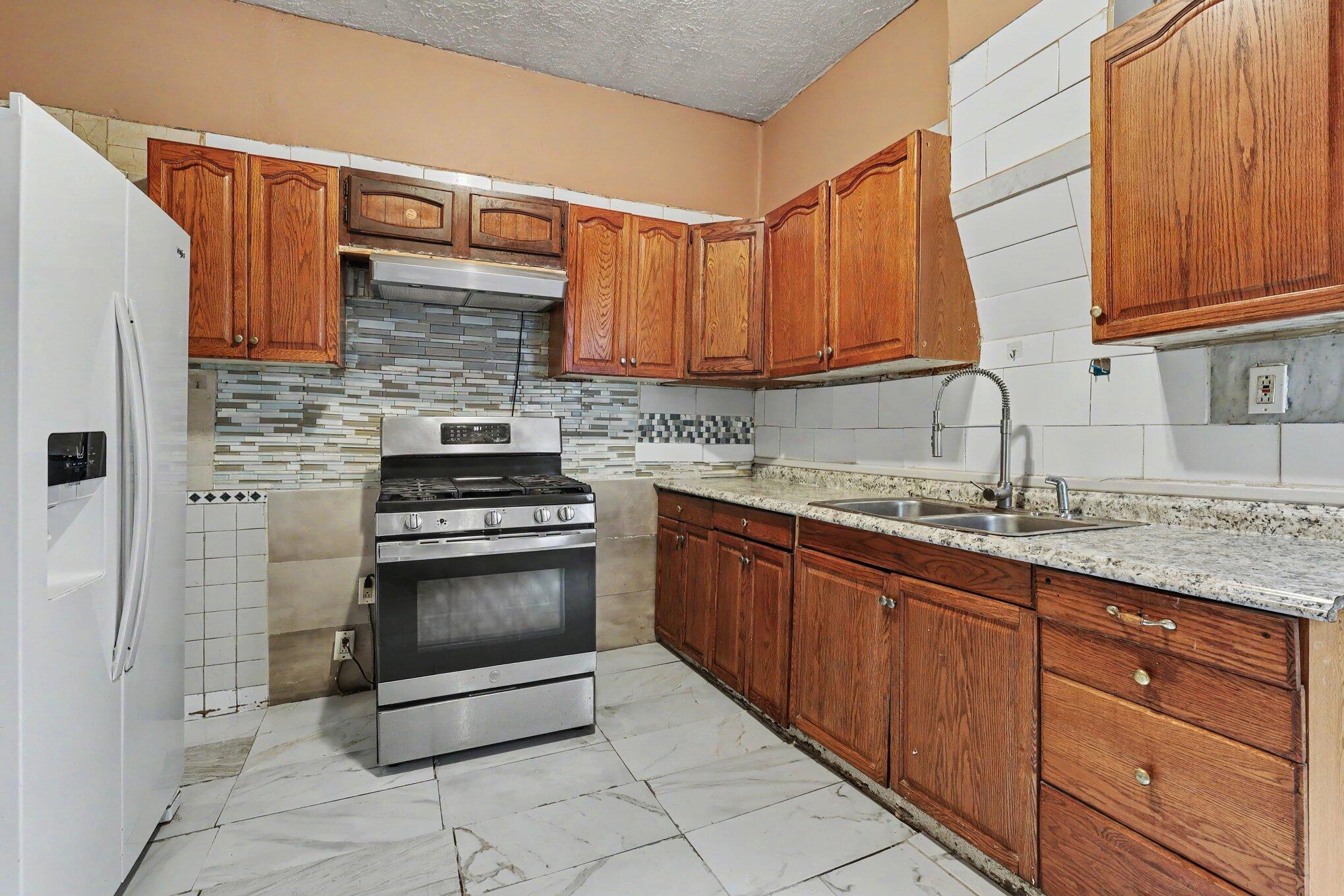 150 National Avenue SW Grand Rapids MI 49504