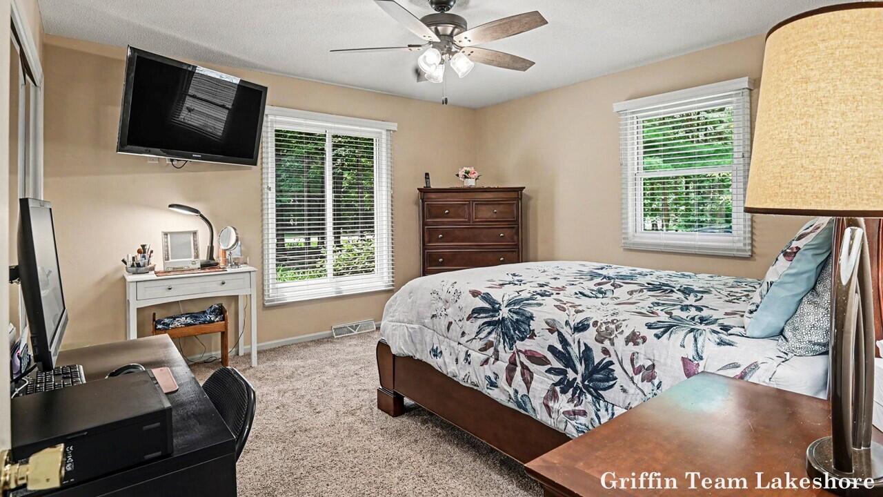 15911 Fendt Farm Drive Holland MI 49424