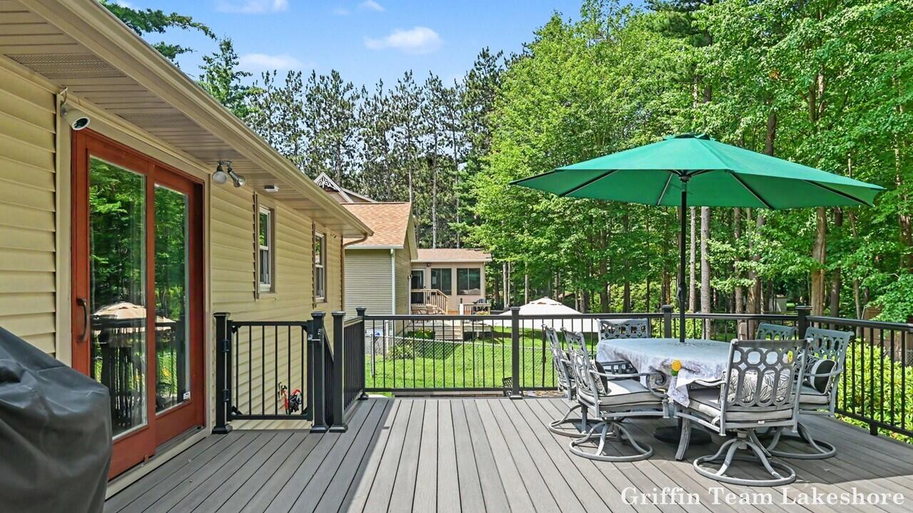 15911 Fendt Farm Drive Holland MI 49424